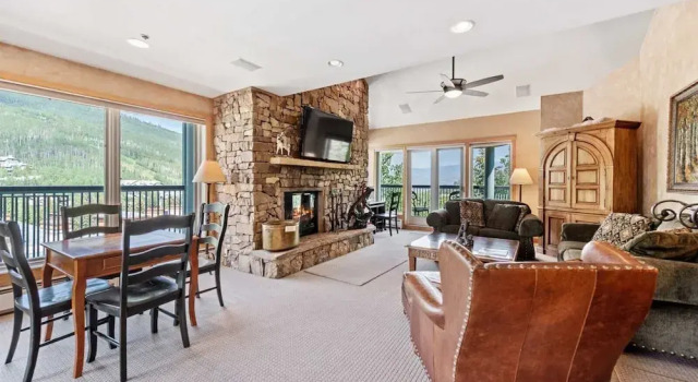Ski-in, Ski-out 3 Bedroom Condo in the Heart of Beaver Creek Village