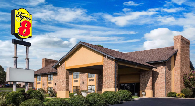 Номер Standard Super 8 by Wyndham Paragould