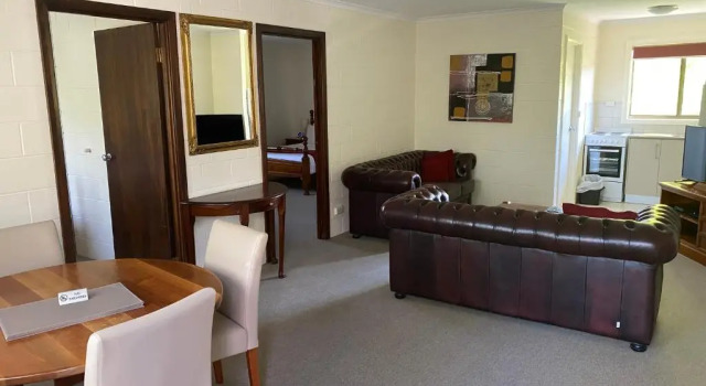 Четырёхместные апартаменты с 2 комнатами Grosvenor Court Apartments
