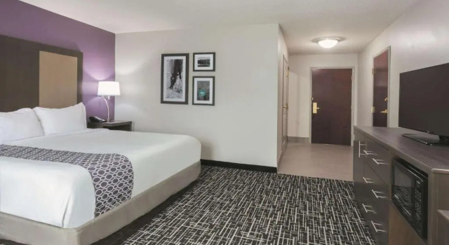 Номер Standard La Quinta by Wyndham Covington