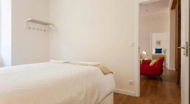 Апартаменты с 5 комнатами Central Downtown by Central Hill Apartments