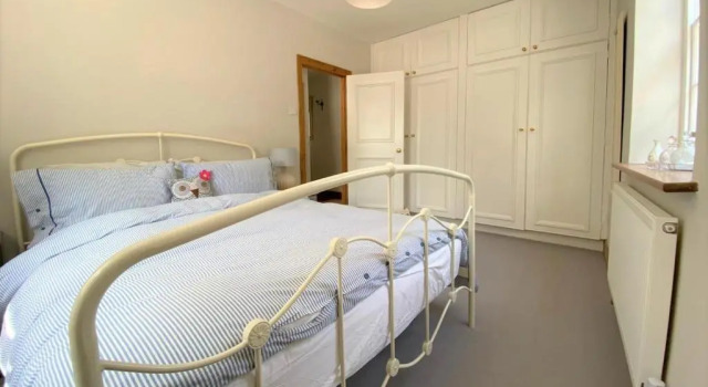 Delf Stream, close to town with lovely sunny terrace, Prenota Hotel Sandwich Kent