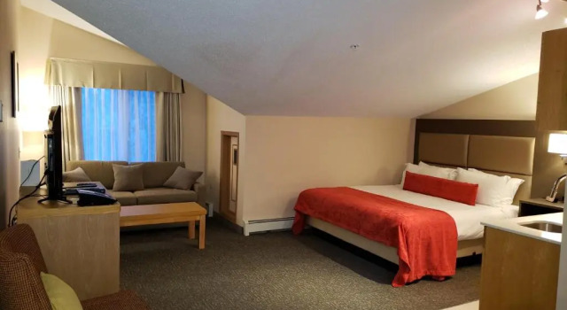 Студия Sun Peaks Lodge