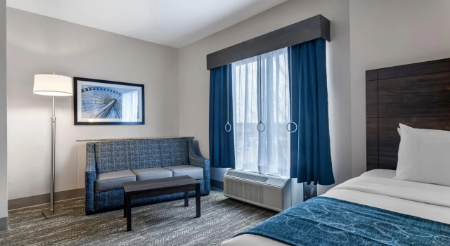 Comfort Suites McDonough, Boek Hotel Hotels in Georgia met parkeren, Parkeren