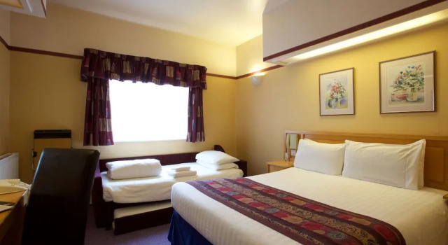 Семейный номер Standard Derby Station Hotel, Sure Hotel Collection by Best Western