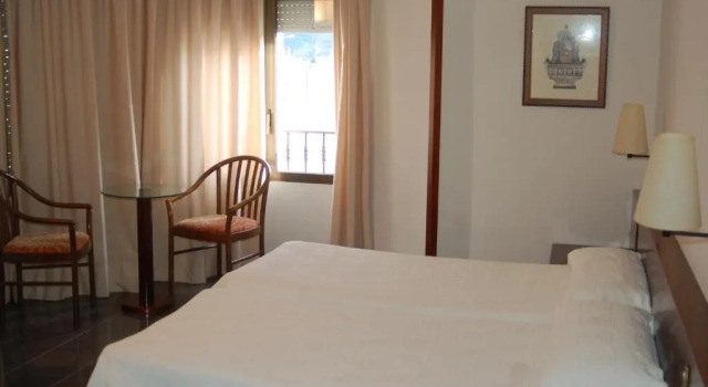Hotel Betriu, Prenota Hotel Coll de Nargó L'Alt Urgell