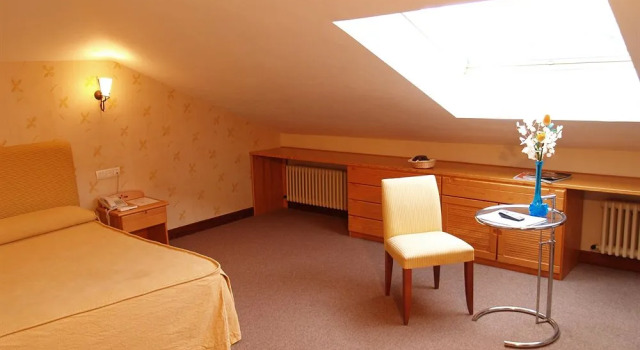 Rusticae Arresi Hotel, Rezerwuj Hotel Hotele w Baskonia z parkingiem, Parking