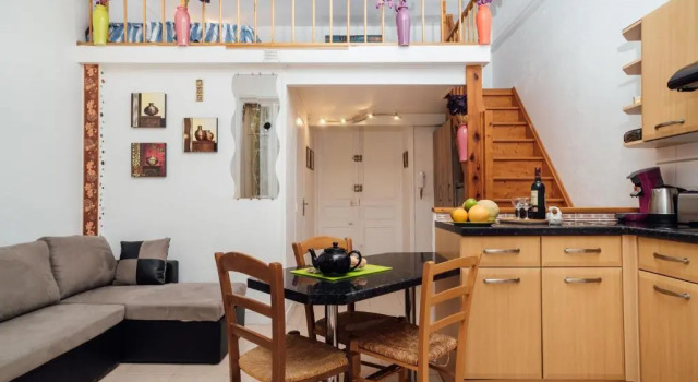 Апартаменты Appartement rue d'Italie