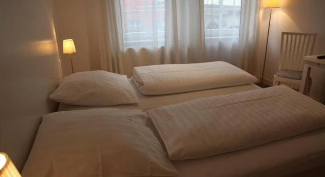 Hotel Seepromenade, Забронировать Отель Мерсбург Баден-Вюртемберг, рядом с Порт Мерсбург