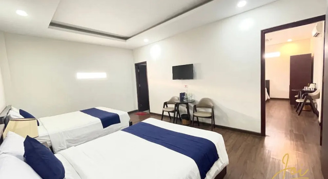 Joi Hospitality - Central