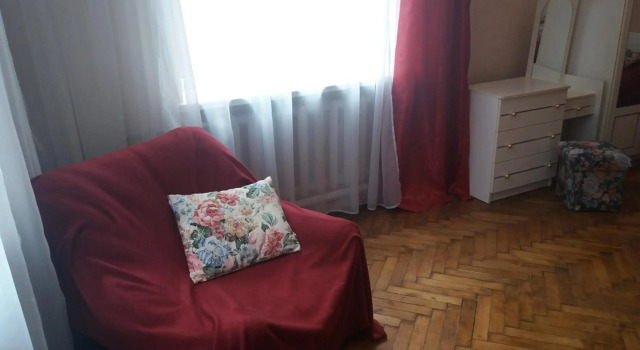 Kvartira na B Khmelnytskoho, Забронировать Отель Отели Львова с парковкой, рядом с Львовская галерея Зелена канапа, Парковка