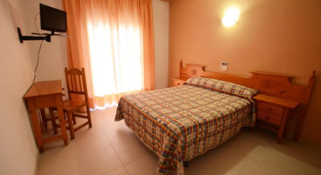 Hostal Los Maños, Book Hotel Billige hoteller i Costa Brava