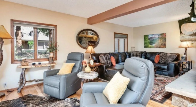 Divine Luxury Vacation At Windcliff 3 Bedroom Home by RedAwning