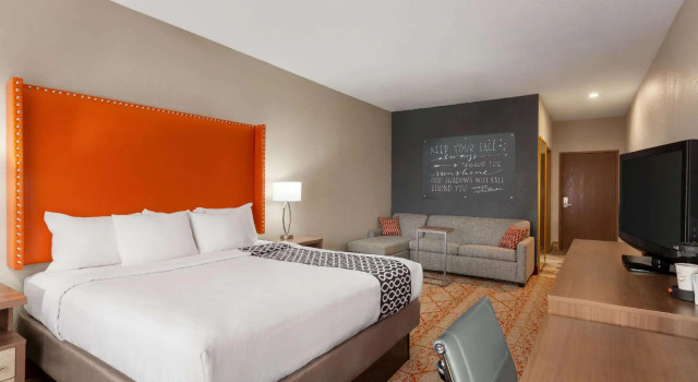 Двухместный номер Executive La Quinta by Wyndham Lackawanna