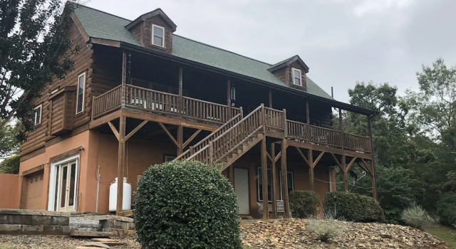 Limerick Lodge 3 Bedrooms 3.5 Bathrooms Cabin, 预订 酒店 卢尔湖 北卡罗莱纳州
