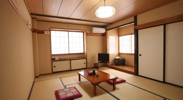 Четырёхместный номер Standard Ryokan Kawahiro