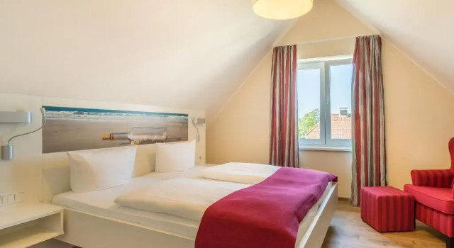 Familotel Deichkrone, Забронировать Отель Отели Нордена 4 звезды, 4*