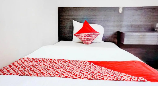 Номер Deluxe OYO 90438 Mampang 34 Residence