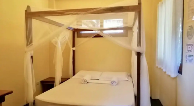 Номер Deluxe с балконом Ilakai Hostel - Adults Only