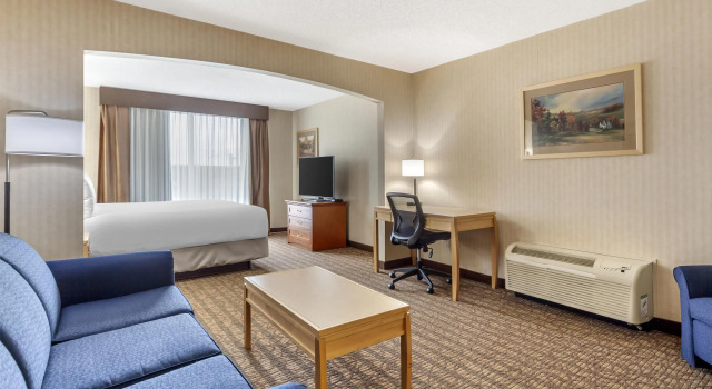 Двухместный номер Standard с балконом Best Western Cold Lake Inn