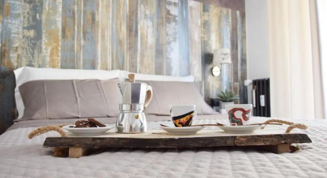 Standard Doppel Zimmer mit Balkon Damiva