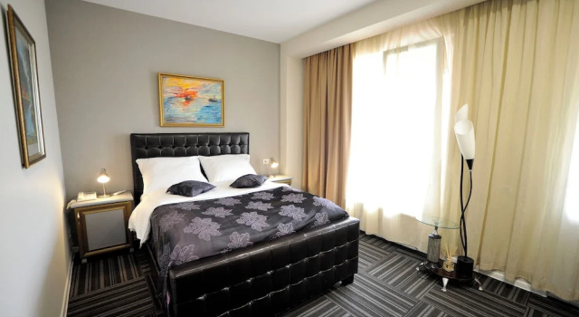 Двухместный номер Standard с балконом и с видом на город ZP Hotel