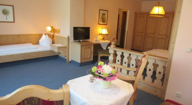 Трёхместный номер Standard Hotel Plainbrücke | self check-in