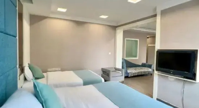 Люкс Jingsheng Hotel - Leshan