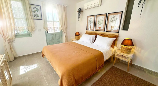 Monk Island Guesthouse