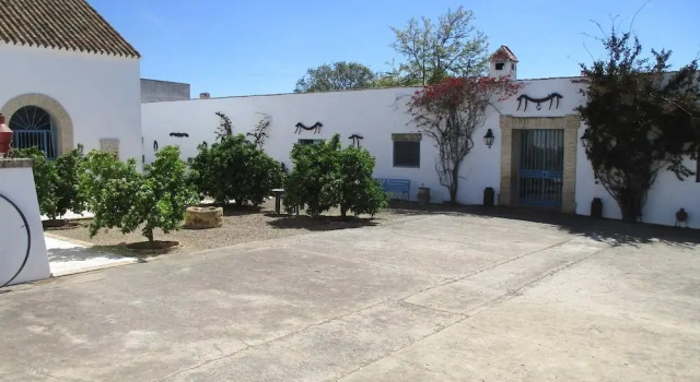 Cortijo Santa Clara, Забронировать Отель Отели провинции Севильи 3 звезды, 3*