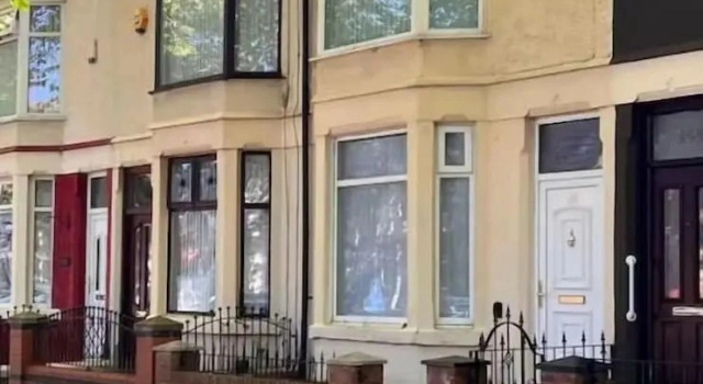 Spacious Home - Sleeps 5 Persons, Забронировать Дом для отпуска Виллы Ливерпуля, рядом с Liverpool Football Club, Вилла