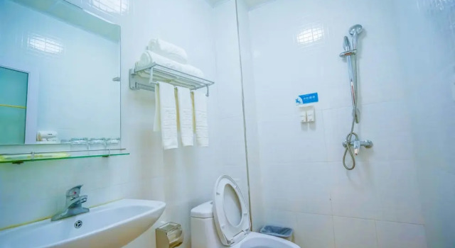 Yijie Holiday Hotel Yesanpo Lishanzhuang, Book Hotel Baoding Hebei