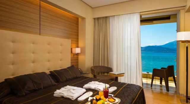 Двухместный номер Deluxe с балконом Nafs Hotel