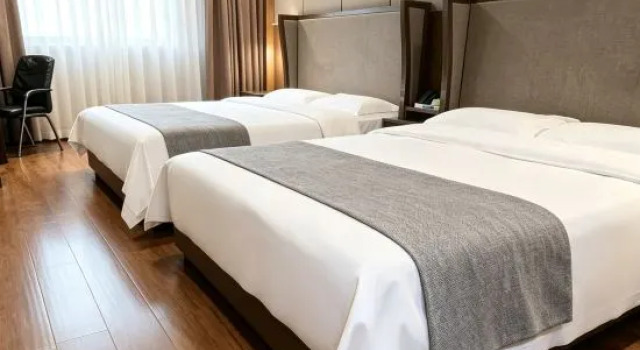 Люкс Deluxe Set Chain Hotel (Huangshi Xialu)