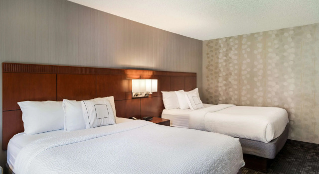 Четырёхместный номер Standard Sonesta Select Huntington Beach Fountain Valley