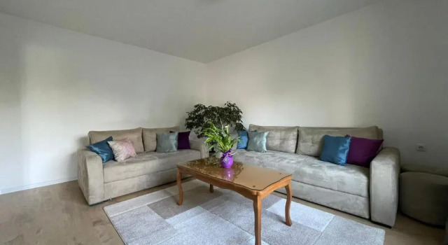 Апартаменты Sunny Garden Apartment