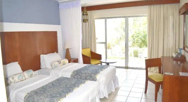 Двухместный номер Standard с балконом и с видом на сад Diamonds Leisure Beach & Golf Resort
