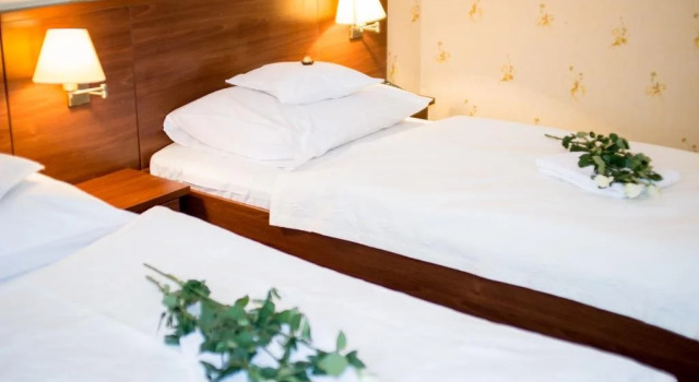 Grand Hotel Pressburg, Забронировать Отель Отели Petrzalka с парковкой, Парковка