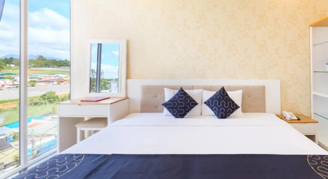 Люкс Deluxe Saigons Book Da Lat Hotel