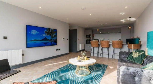 Апартаменты с балконом Luxe Apartments, The Moorwell, Secure Parking, - 10mins Cardiff City Ctr