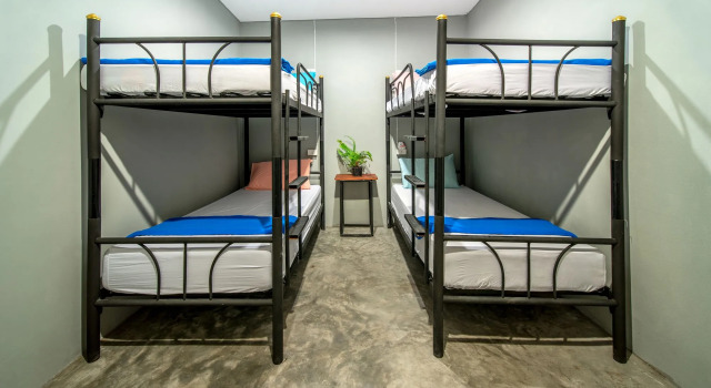 Eclipse Hostel and Bar