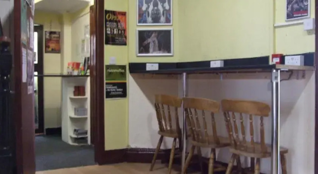 Homefield Rock Hostel, Prenota Ostello Ostelli a Wild Atlantic Way, Ostello