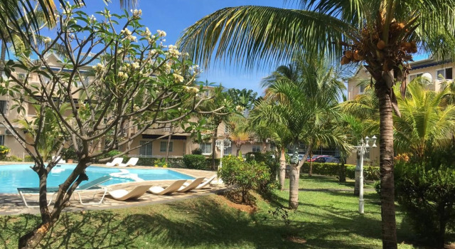 2 bedrooms appartement at Flic en Flac 500 m away from the beach with shared pool enclosed garden and wifi