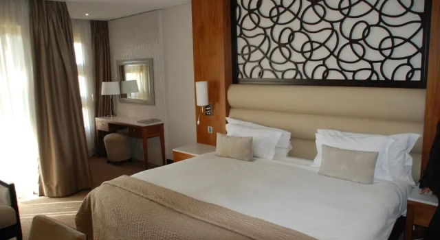 Двухместный номер Deluxe с балконом и с красивым видом из окна Royal Marang Hotel