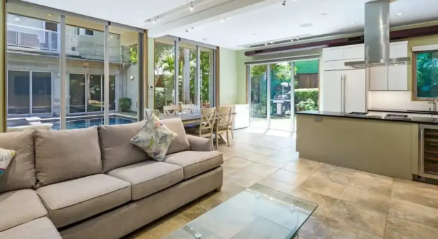 Коттедж Contra House by Brightwild Luxury Home w Pool
