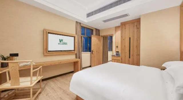 Двухместный люкс Wanyuan Pinxuan Hotel (Wengyuan County Government Branch)
