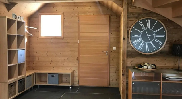 Chalet Barbara with swimming pool in the heart of Oisans, Забронировать Шале Виллы Ле-Бур-д'Уазан, Вилла