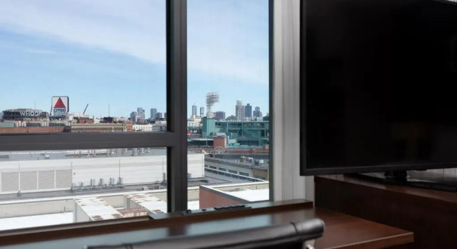 Люкс с видом на парк Residence Inn by Marriott Boston Back Bay/Fenway