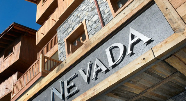 CGH Résidence Boutique Le Nevada, Забронировать Бутик-отель Бизнес-отели Валь Кларе, рядом с Гольф-клуб на озере Тинь, 4* 5*