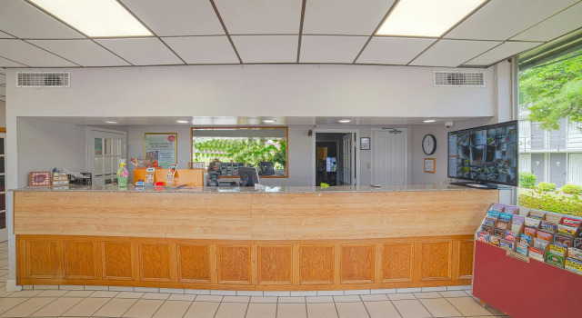 Masters Inn Selma Smithfield I-95 By OYO, Забронировать Отель Смитфилд Северная Каролина